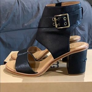Ugg Claudette sandals